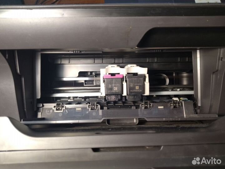 Принтер HP Deskjet 2050, нет блока питания