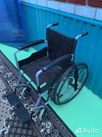 Коляска инвалидная