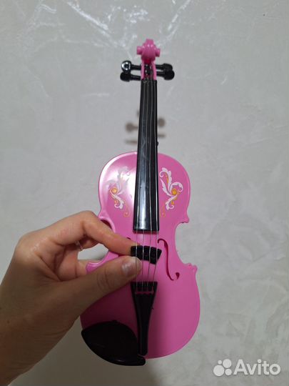 Игрушечная скрипка
