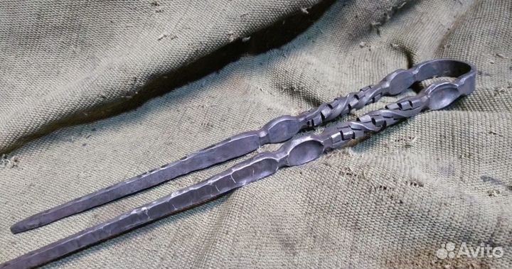 Красивые кованые щипцы для кальяна