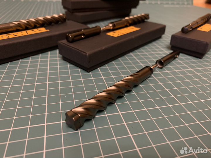 Шариковая Ручка Dewalt (в виде бура)