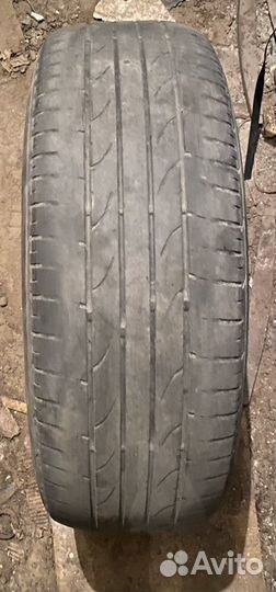 Bridgestone Blizzak LM-18 215/60 R17