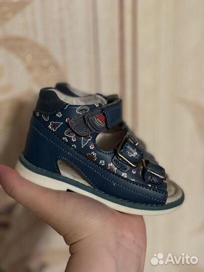 Сандалии для мальчика 21 размер