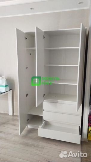 Шкаф распашной