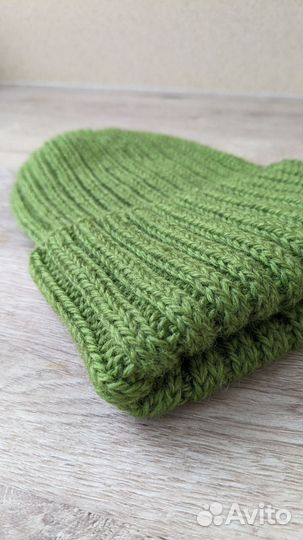 Вязаная шапка женская