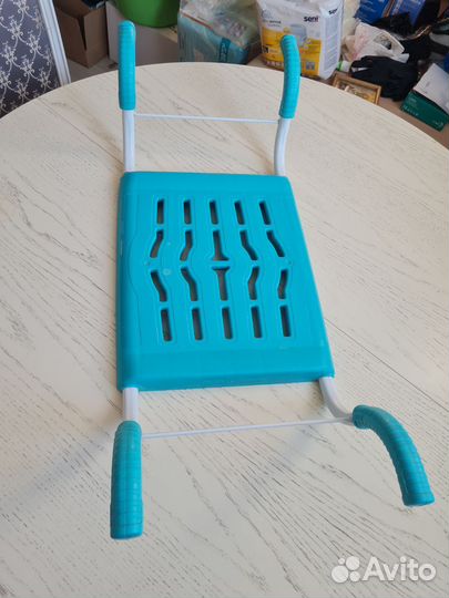 Сиденье для ванны