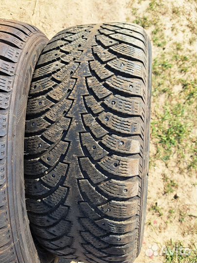 Nokian Tyres Hakkapeliitta 4 225/55 R17
