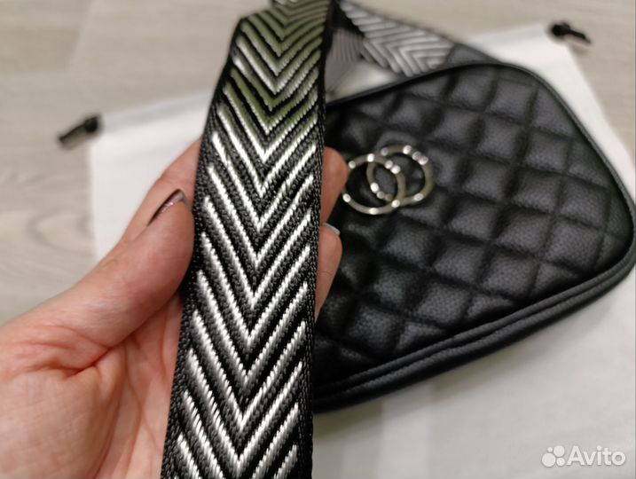 Сумка женская черная маленькая кросс боди