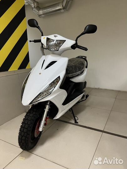 Скутер Vento Corsa 50cc