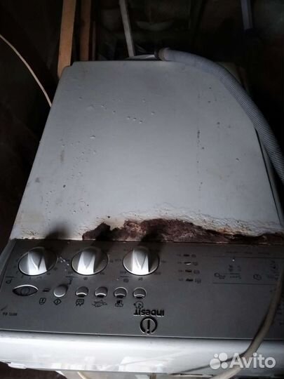 Стиральная машина с вертикальной загрузкой