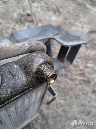 Радиатор масляный Mercedes W140