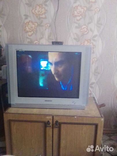 Телевизор Самсунг