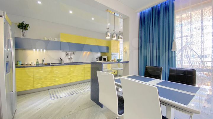 2-к. квартира, 120 м², 13/14 эт.