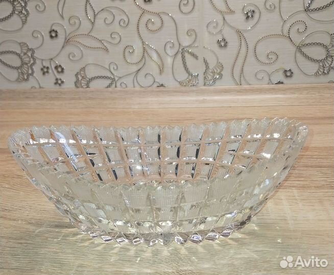 Ваза хрустальная новая