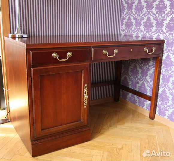 Письменный стол Америка