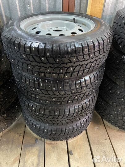 Комплект зимних колес р14 на ваз лада