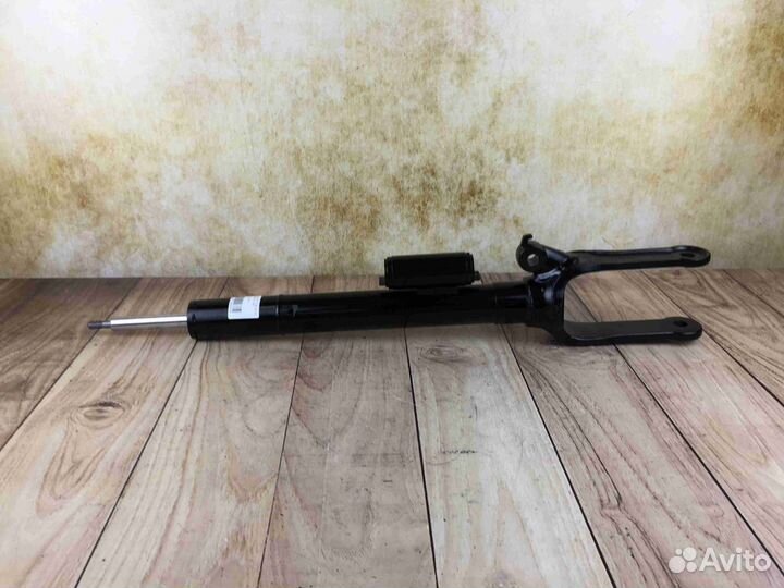 Амортизатор передний Mercedes ML W164, GL X164 ADS