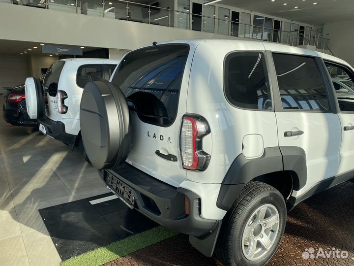 ВАЗ Niva Travel 1.7 МТ, 2024