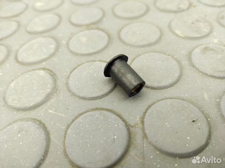 Втулка Mercedes-Benz W463