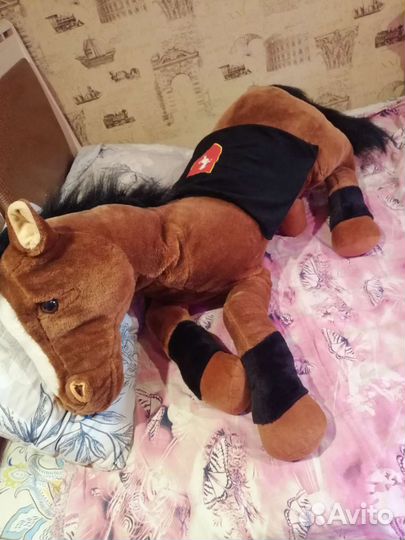 Молодой конь Юлий