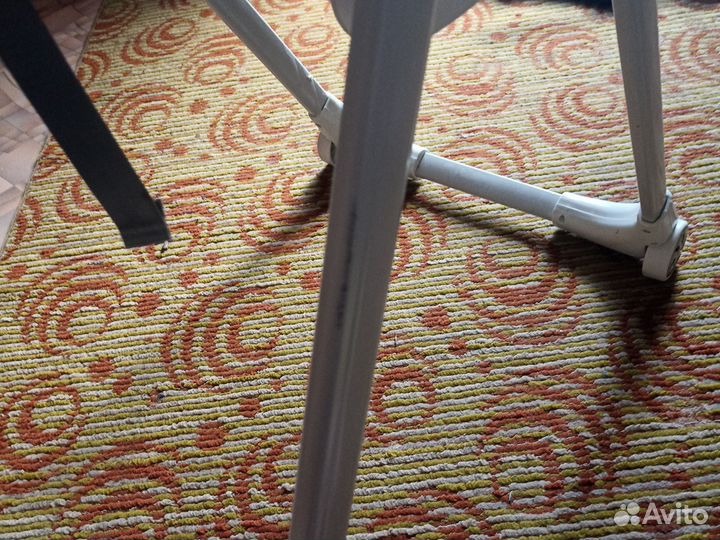 Стул для кормления