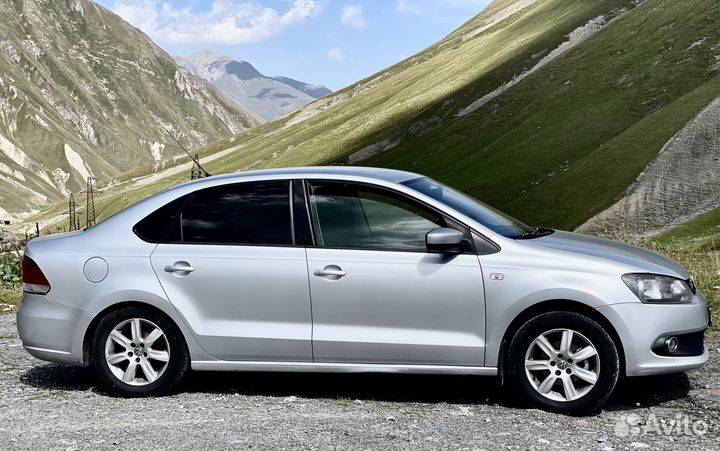 Volkswagen Polo 1.6 AT, 2012, 245 000 км