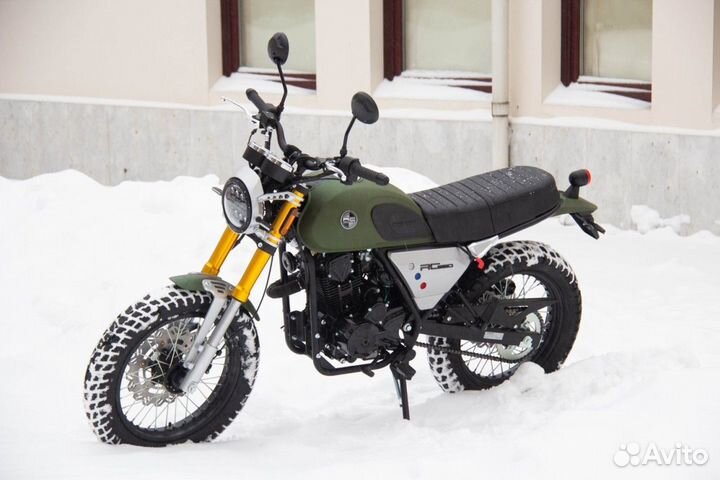 Мотоцикл racer rc250ck-a triumph