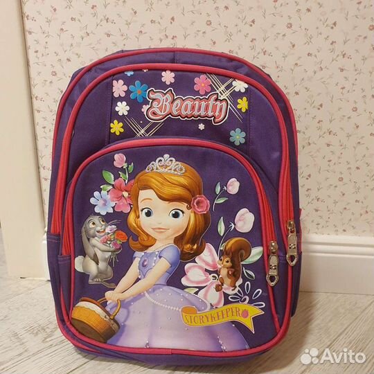 Рюкзак ранец для начальной школы новые