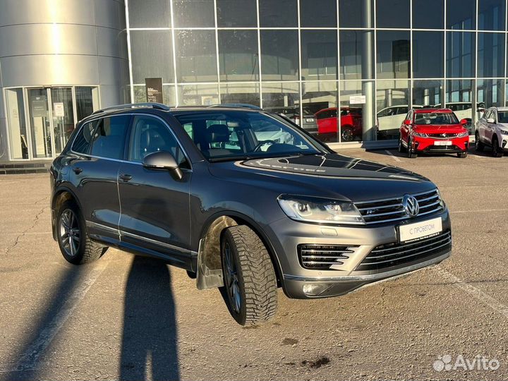 Volkswagen Touareg 3.0 AT, 2016, 142 124 км
