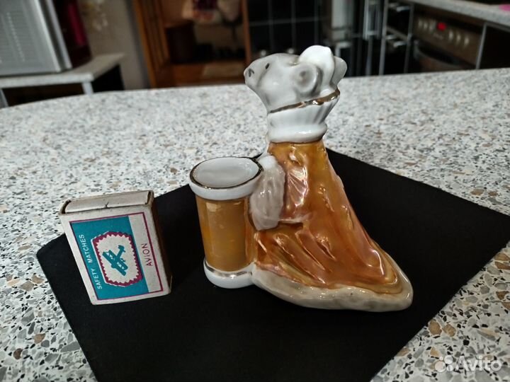 Статуэтка Мышиный король фарфор