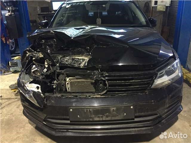 Разбор на запчасти Volkswagen Jetta 6