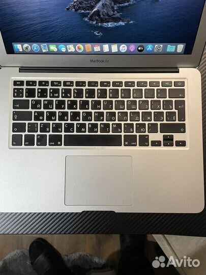 Apple MacBook Air 13 2012 mid