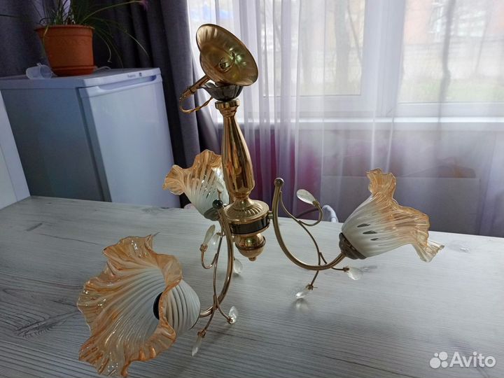 Люстра потолочная бу
