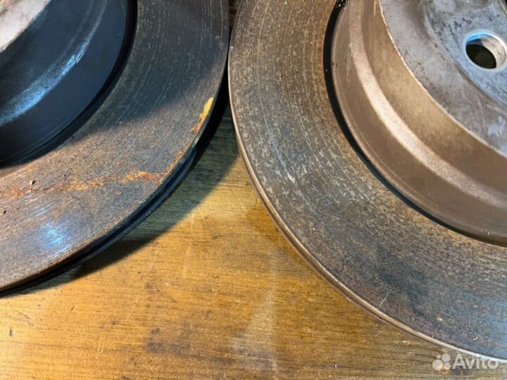 Диск тормозной задний Bmw X5 E70 N52B30 AF 2008