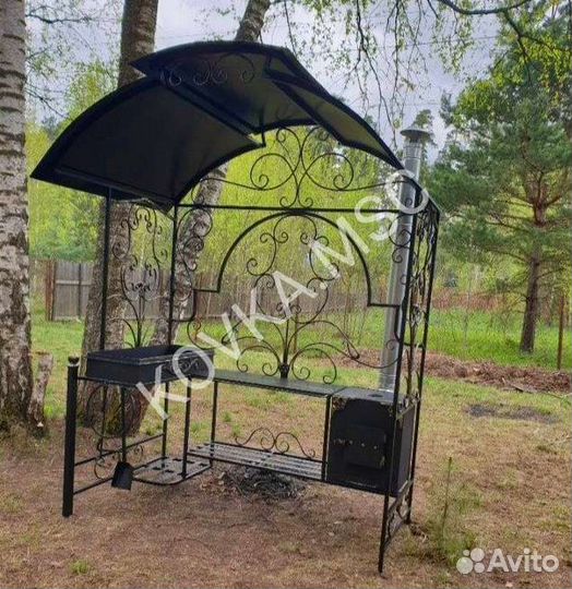 Мангал с крышей