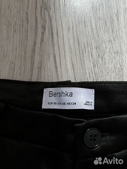 Брюки сатиновые Bershka