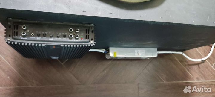 Сабвуфер 12, Усилитель 1200 и короб мдф
