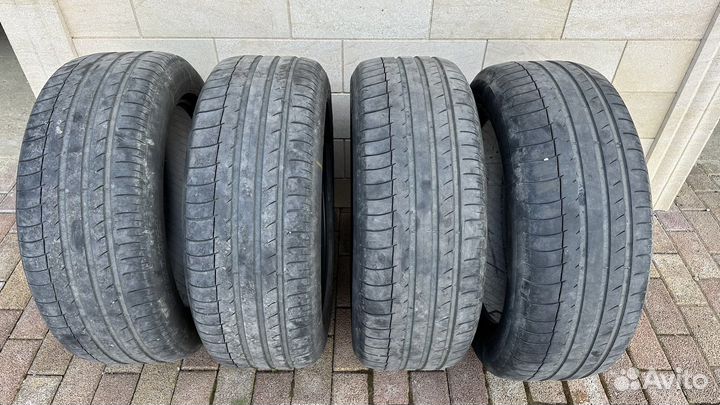 Michelin Latitude Sport 235/55 R19 101W