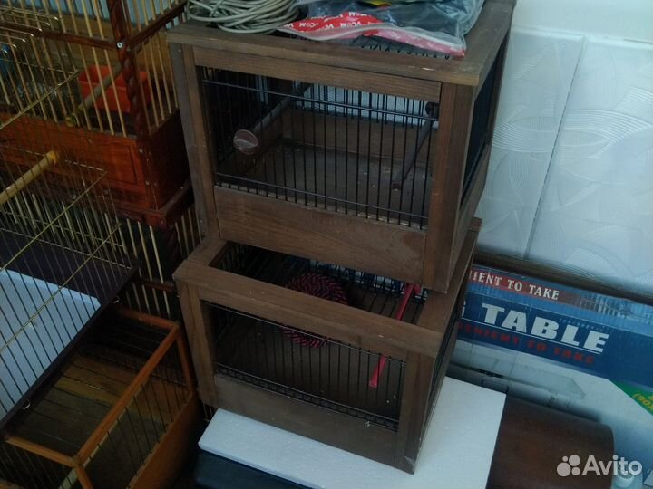 Клетки для птиц разные