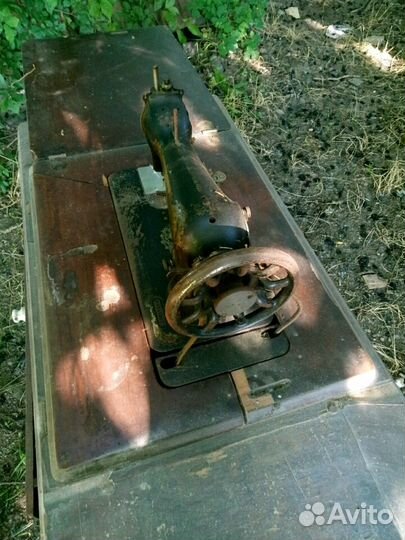 Швейная машинка пгмз