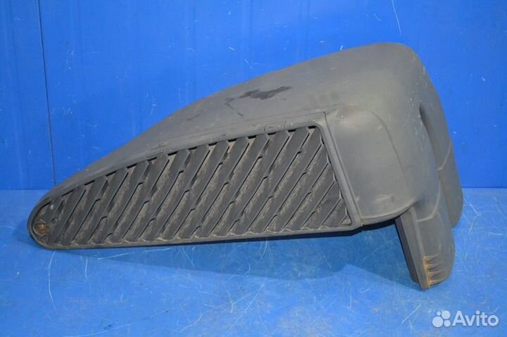 Труба воздухозаборника, верхняя часть volvo FH12 1