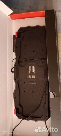 Игровая клавиатура с подсветкой Bloody