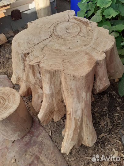 Дубовый пенек