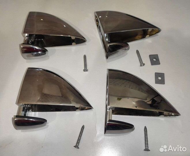 Кронштейны полкодержатели (пеликан)