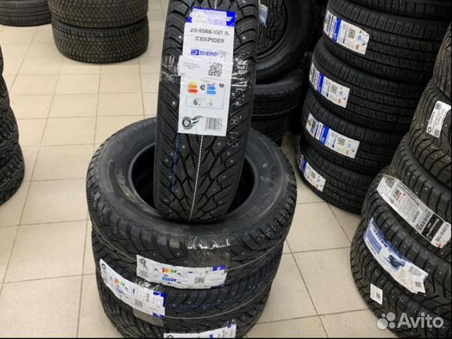 Windforce Ice-Spider 215/65 R16 102T