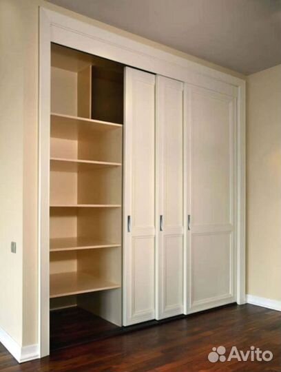 Шкаф в детскую