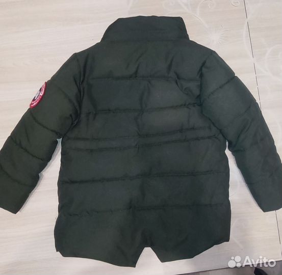 Продам зимнюю куртку на мальчика