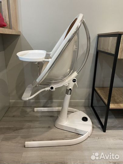 Стульчик для кормления mima moon