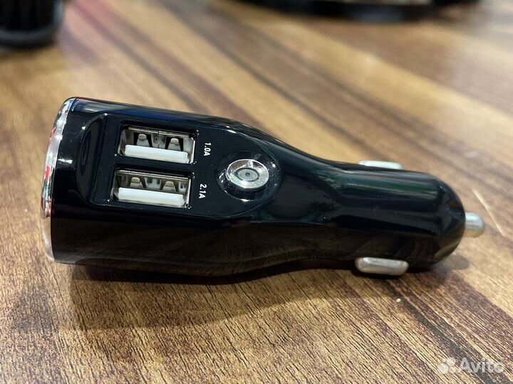 Автомобильное зарядное устройство iBest