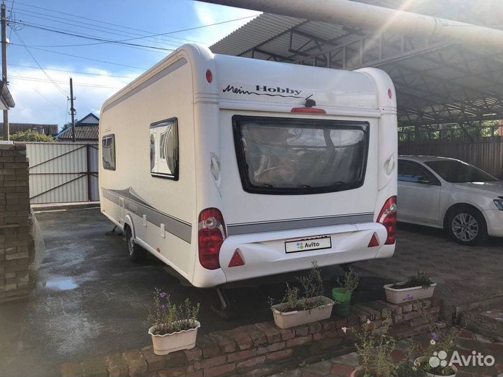 Прицеп-дача Hobby De Luxe 495 UL, 2013